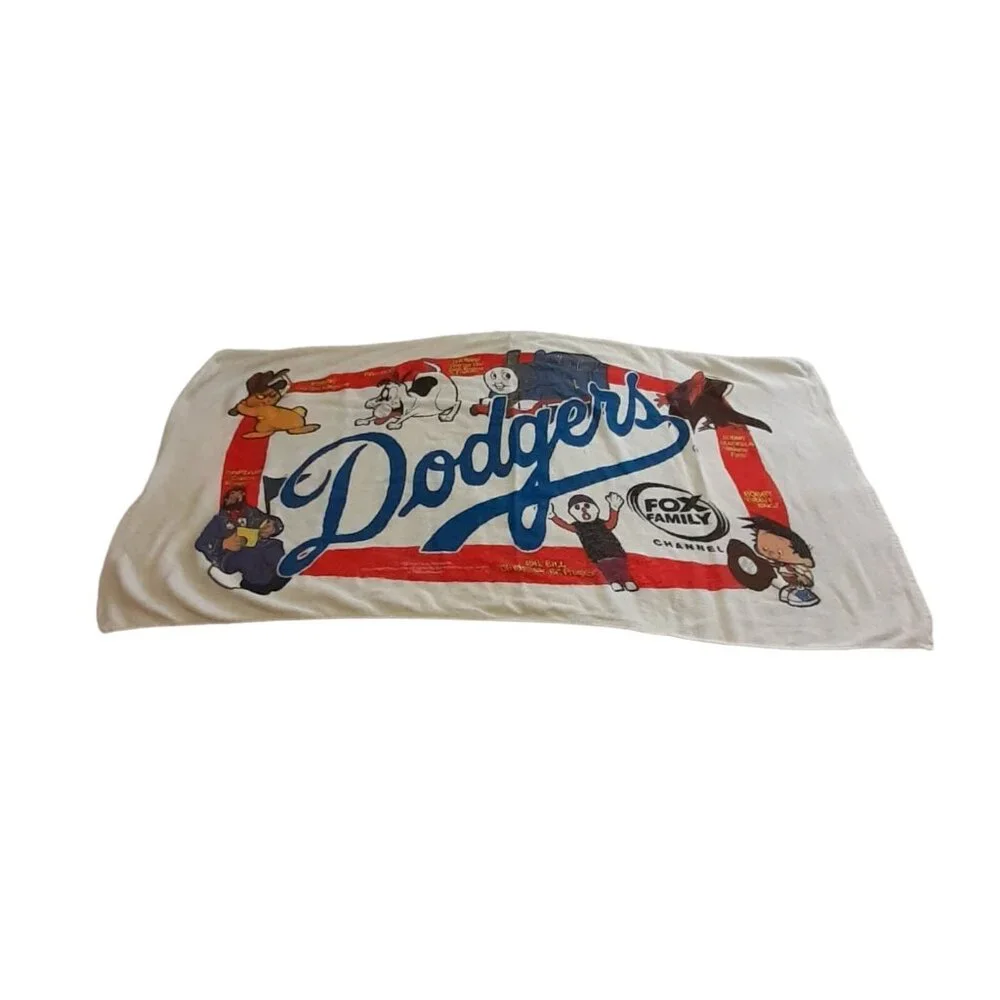 Vintage Beach Towel Dodgers Fox Family Cartoon TV Programming 54